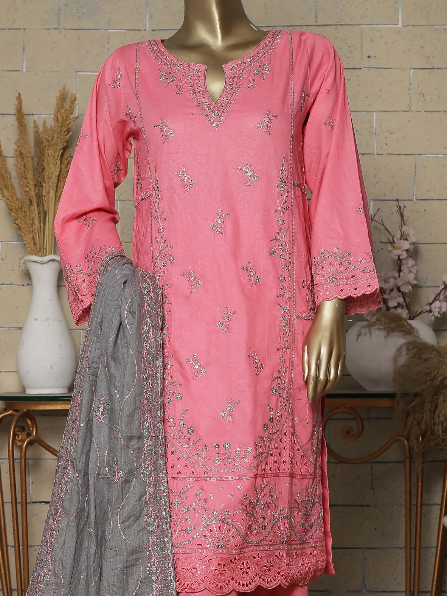 Bin Saeed Luxury Lawnkari Embroidered Suit - Pink