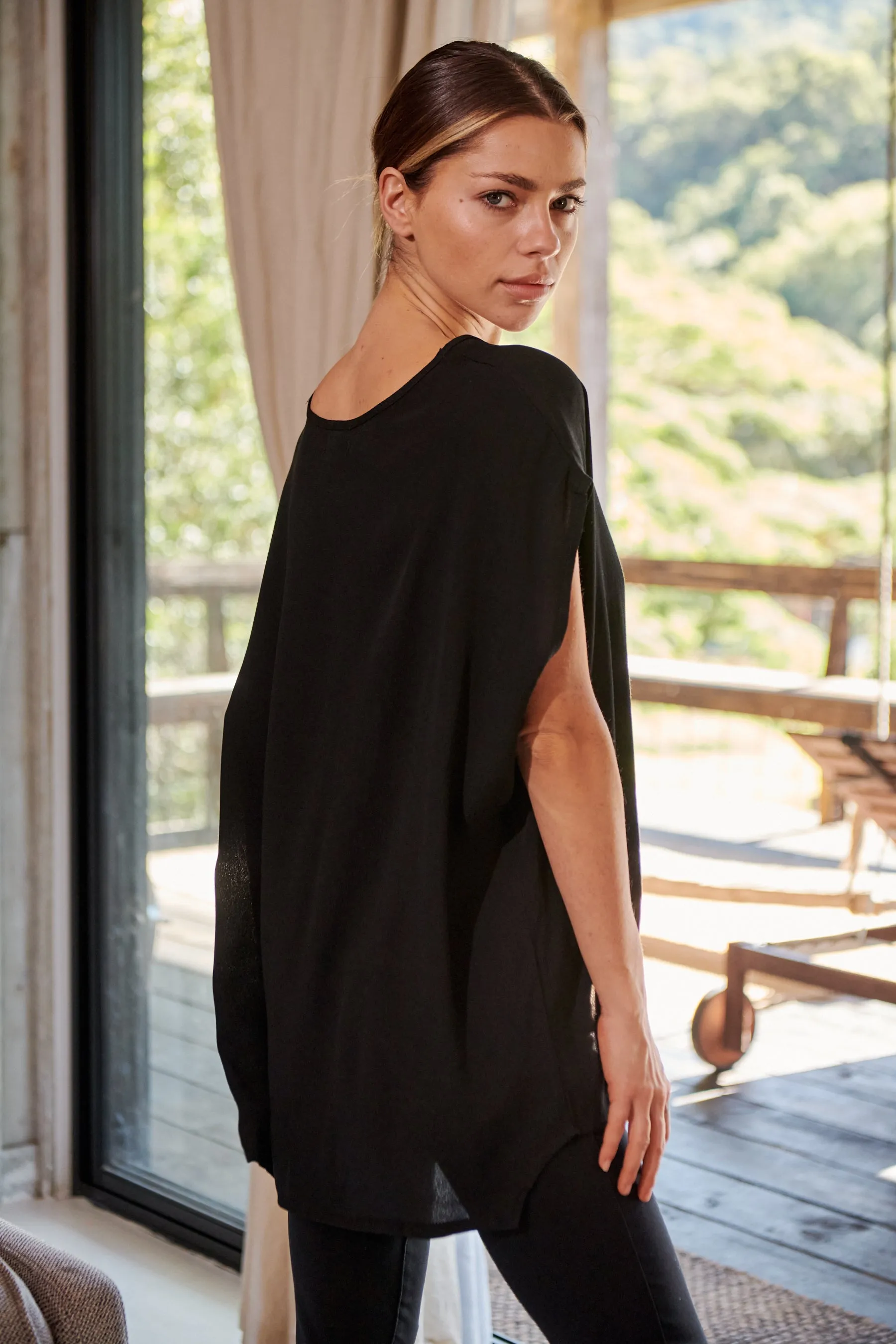 Chele Short Sleeve Oversized Black Plain Top