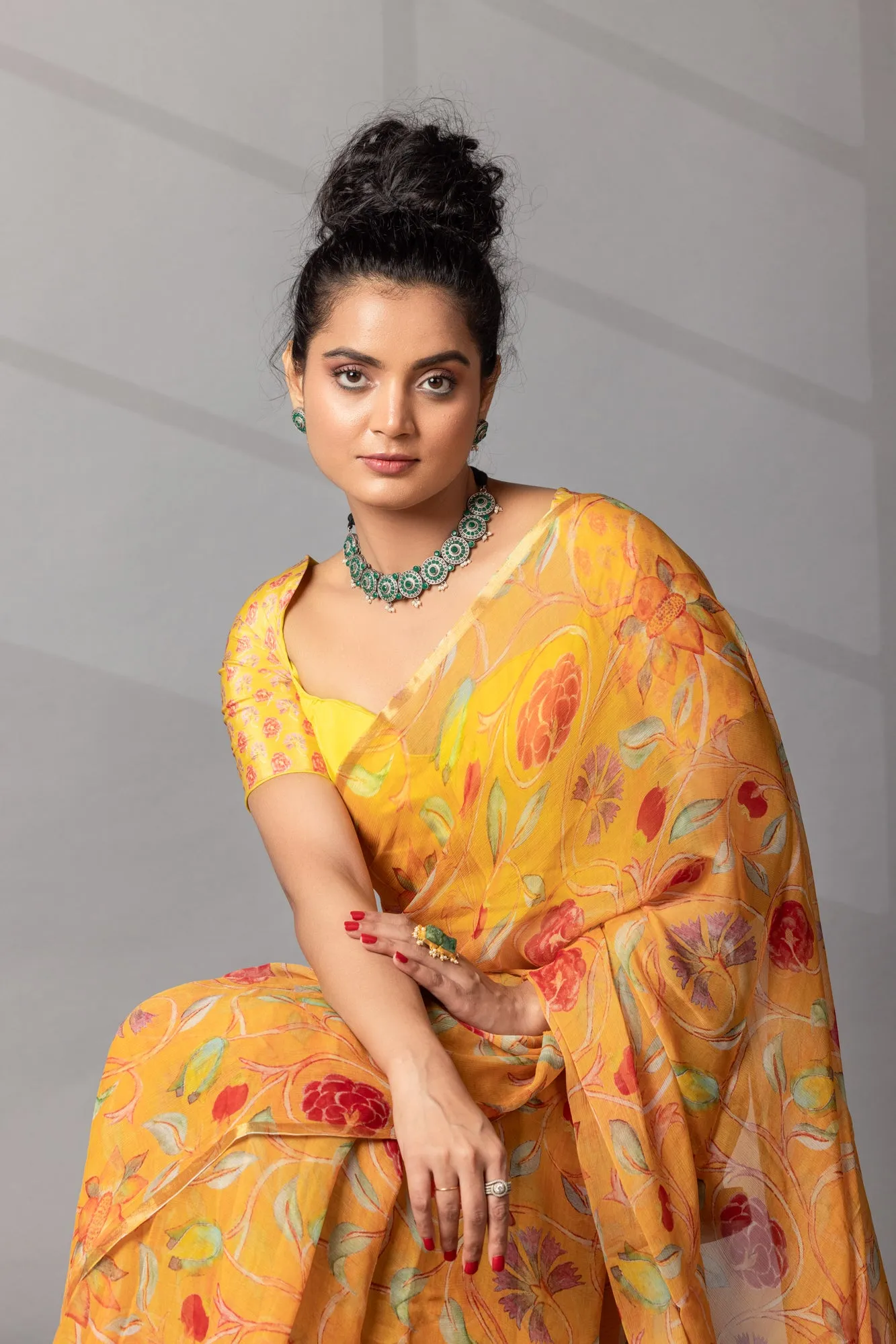 Digital Floral Printed Chiffon Saree