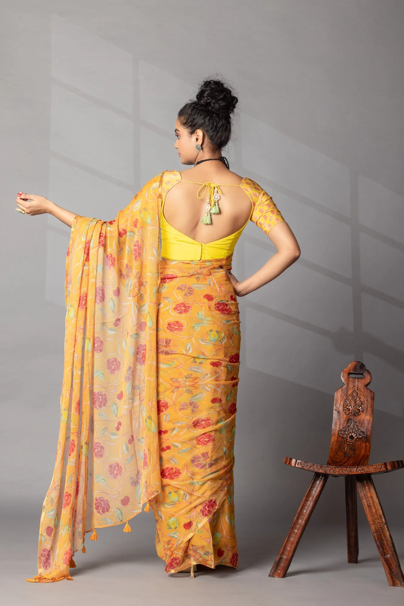 Digital Floral Printed Chiffon Saree