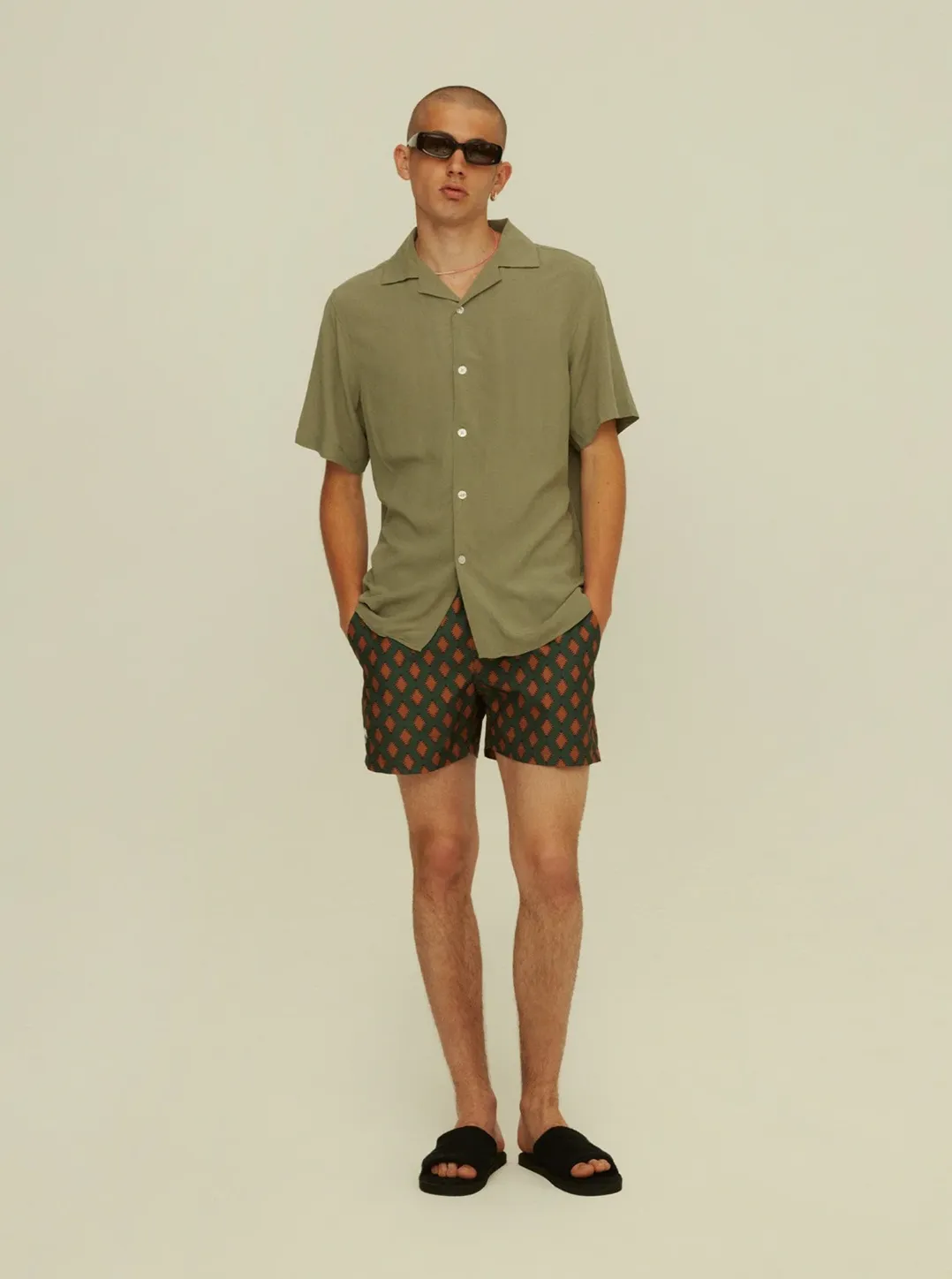 GREEN PLAIN VISCOSE SHIRT