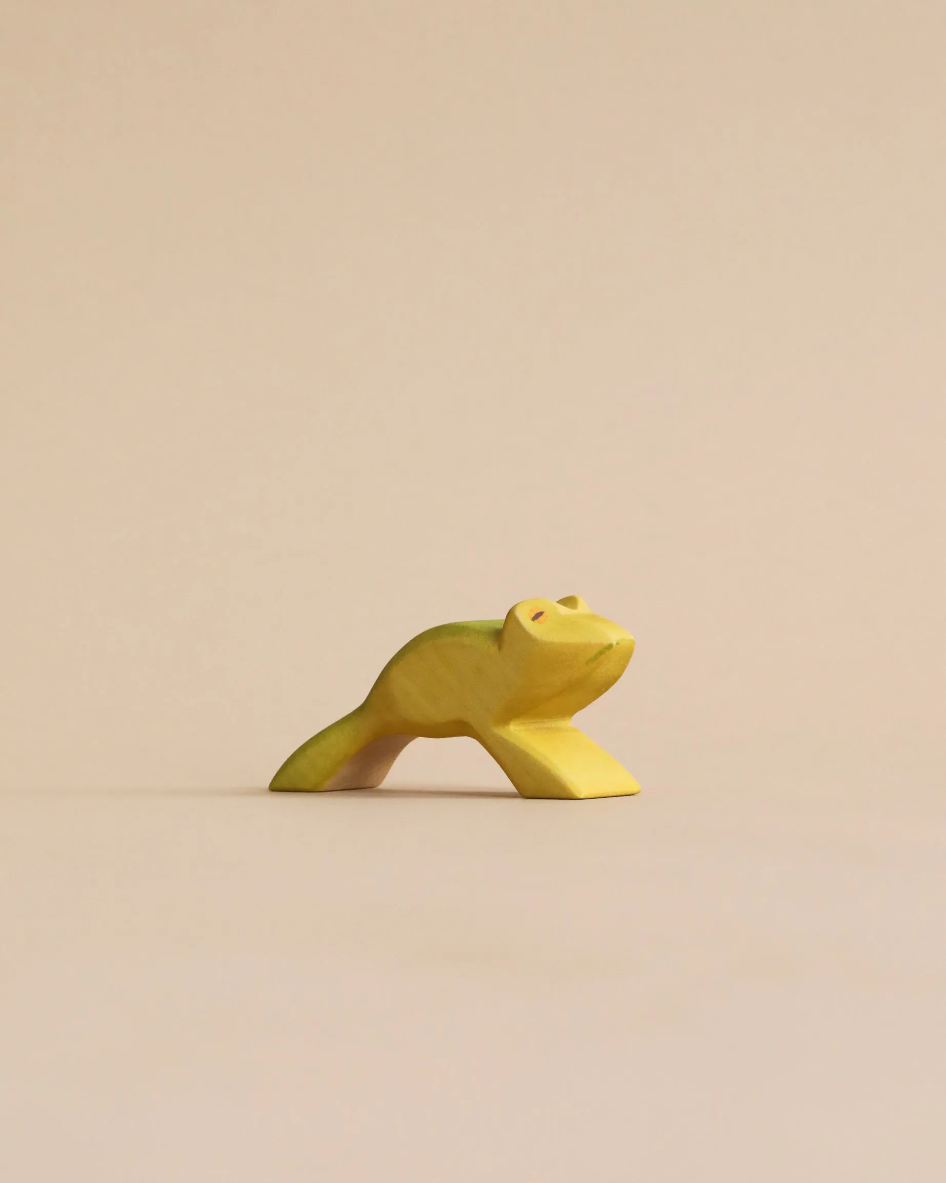 Handmade Holzwald Jumping Frog