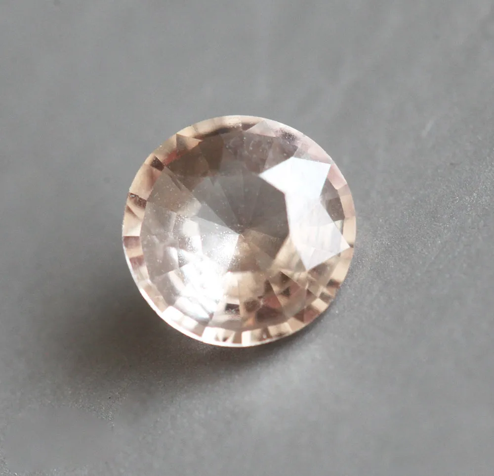 Loose 0.75 Ct Round Peach Pink Sapphire