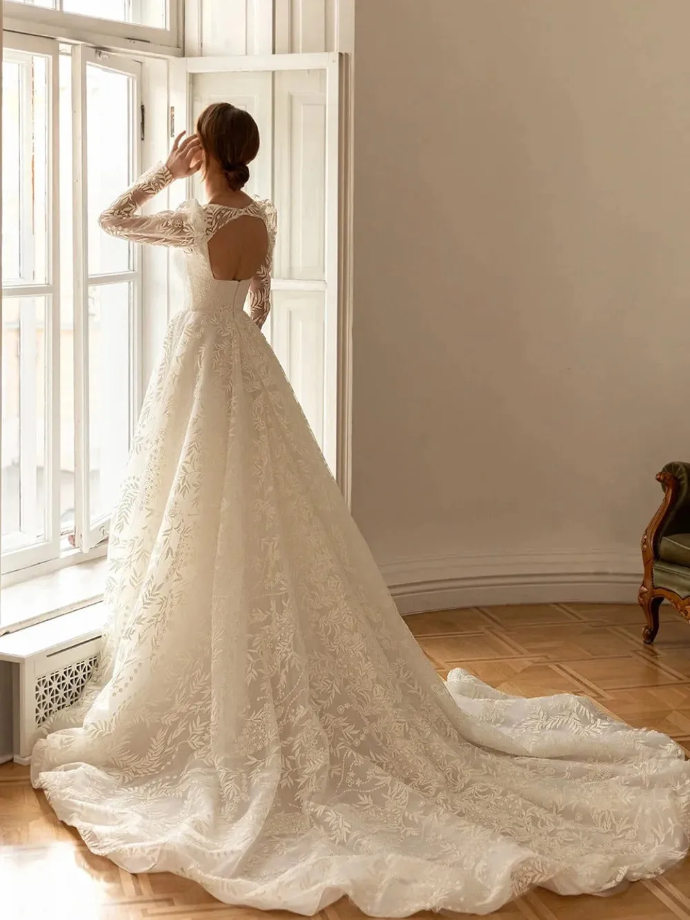 Luxury Lace Square Neck Detachable Sleeves Wedding Dress