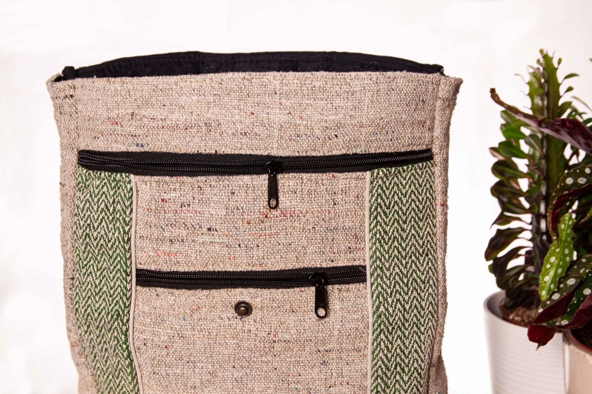 Minimal Hemp Handmade Flat Backpack | Green