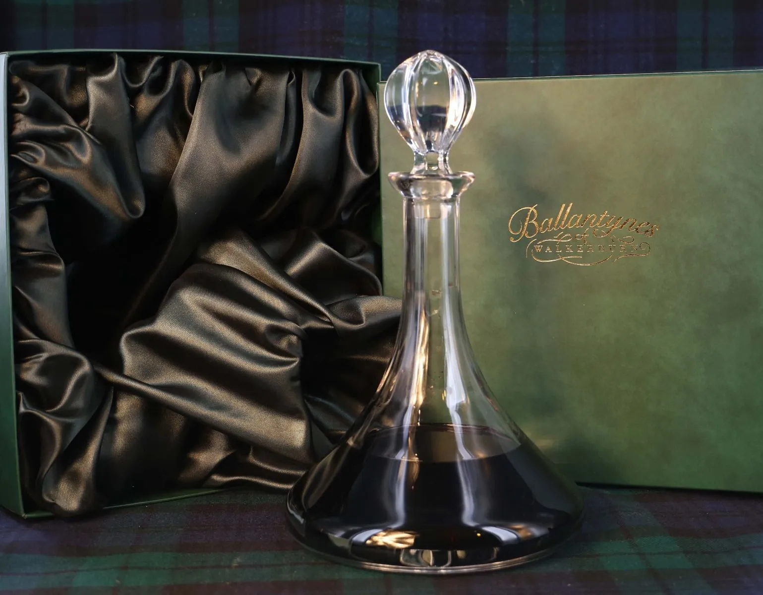 Plain Style Port Decanter, Engraved