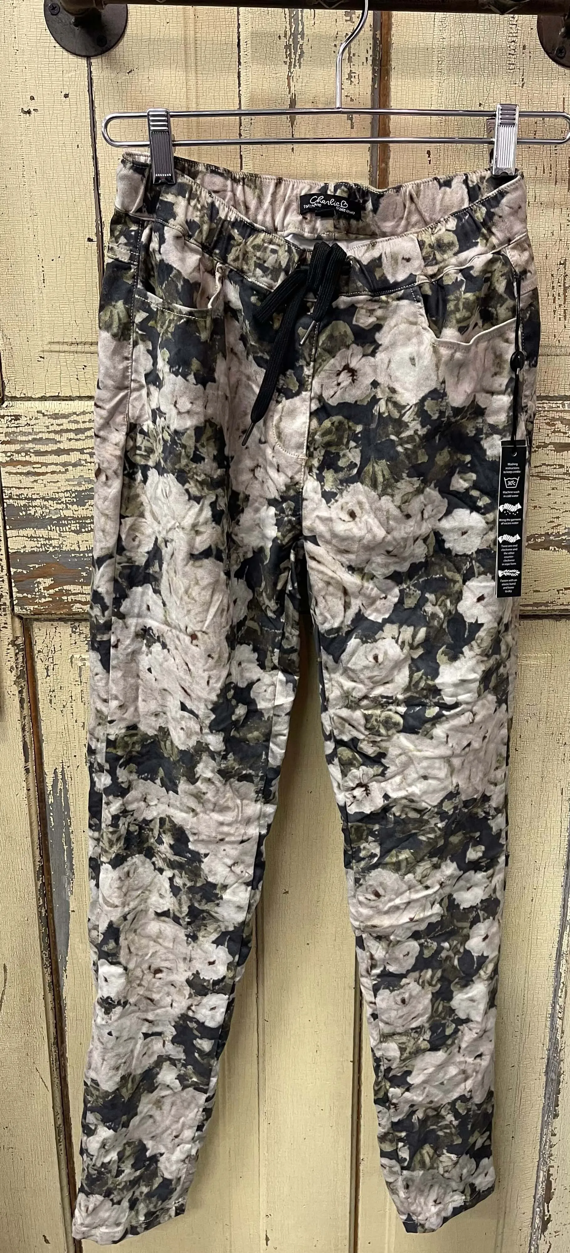 Printed Crinkle Jogger