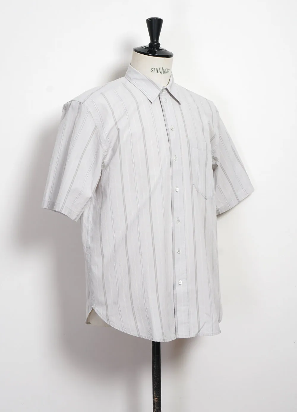 REIDAR | Loose Fit Short Sleeve Shirt | Grey Stripes