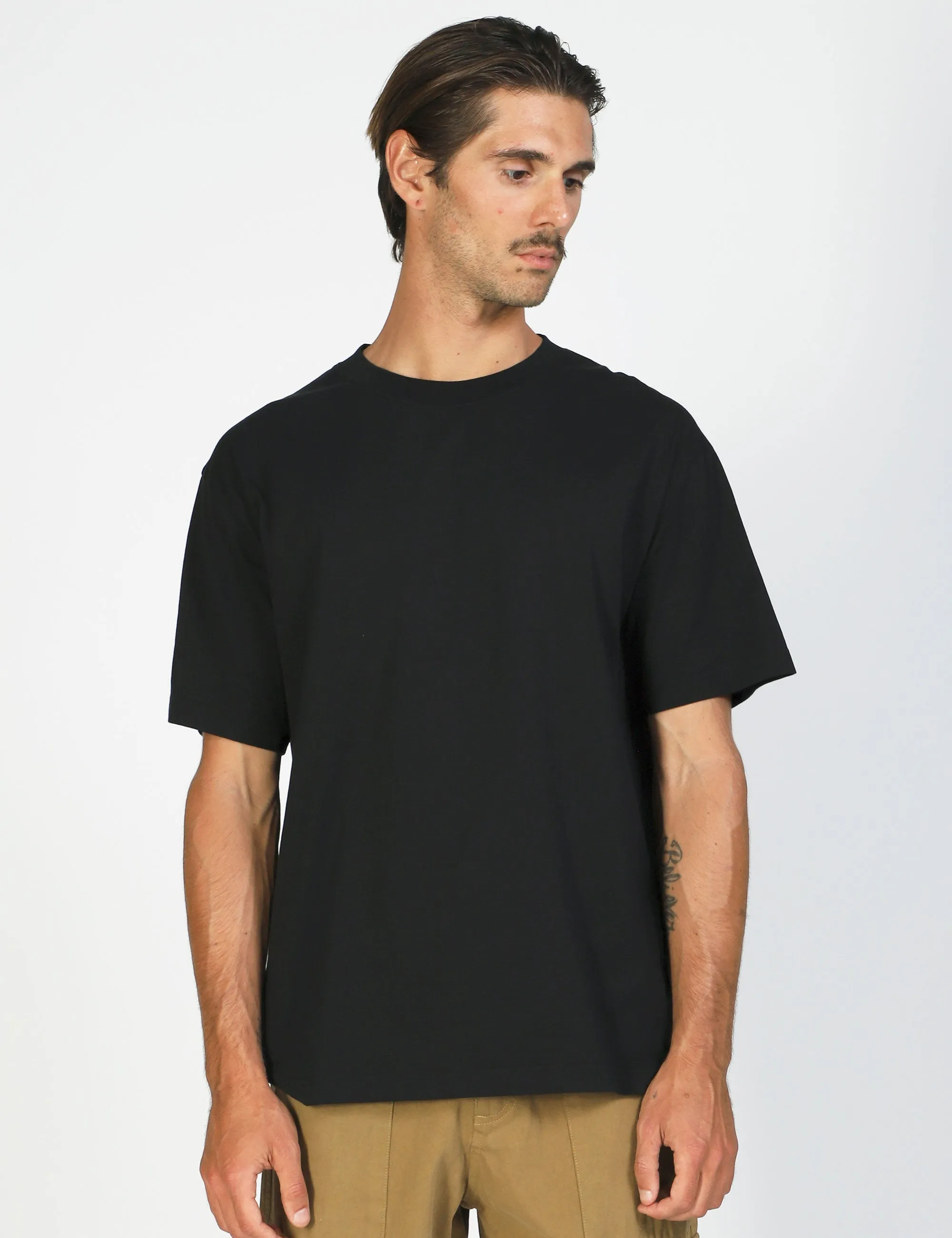 Vanders Loose Tee - Black