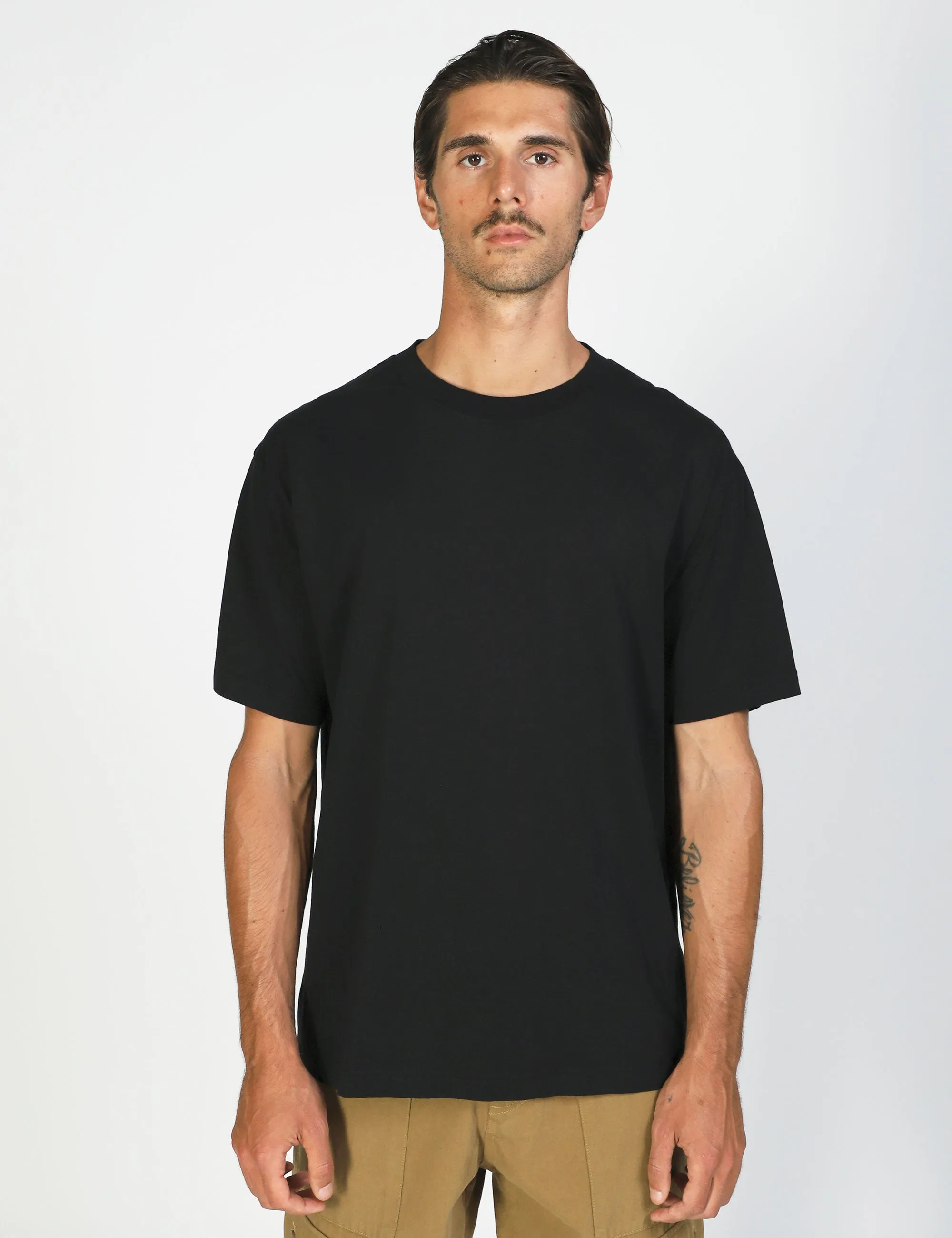 Vanders Loose Tee - Black